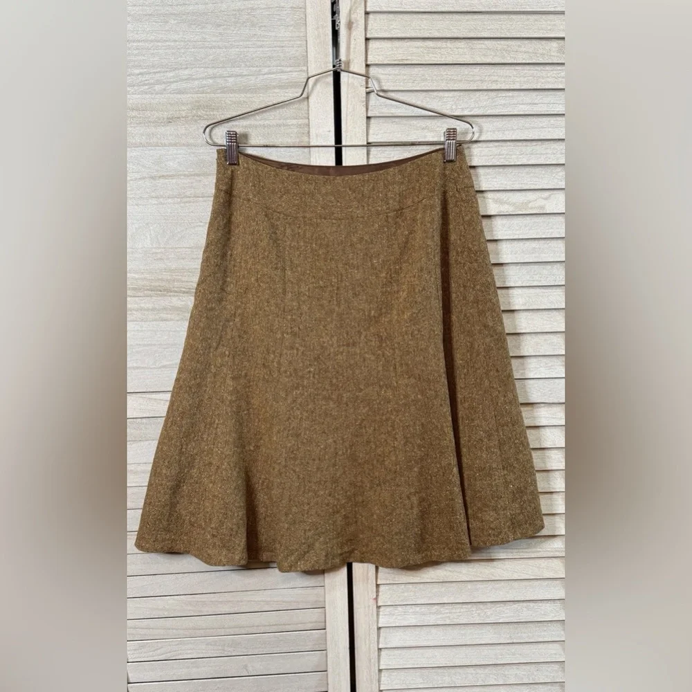 Halogen textured tan